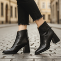 Black / 35