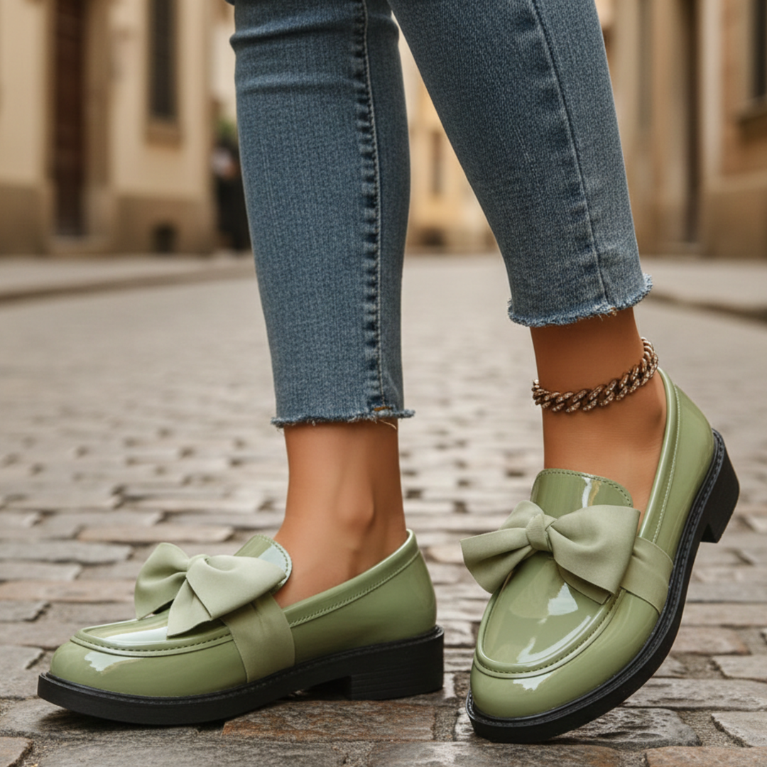 Mocasines con Detalle de Lazo Rosa Mujeres Adultas