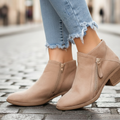 Beige / 6.5