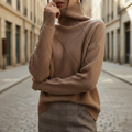 Brown / S
