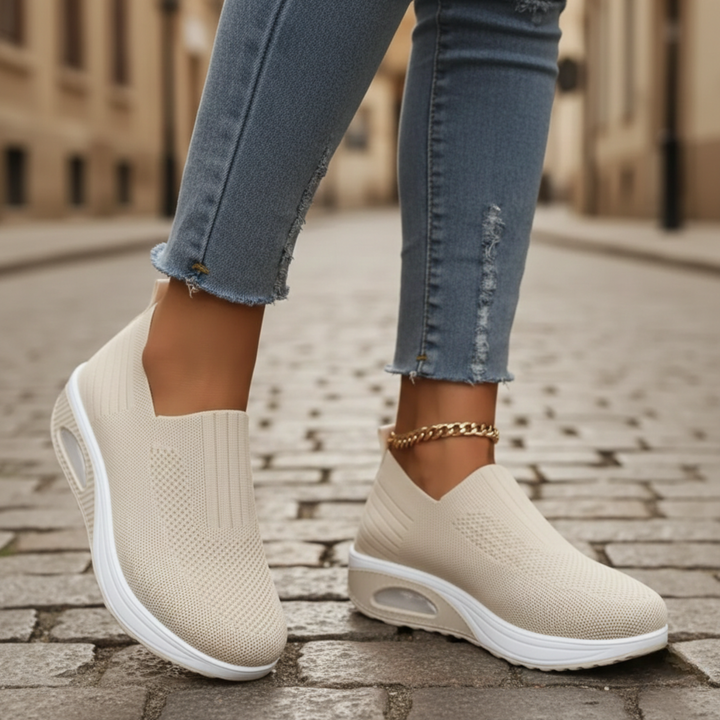 Chaussures orthopédiques pour femmes à enfiler avec semelle amortissante