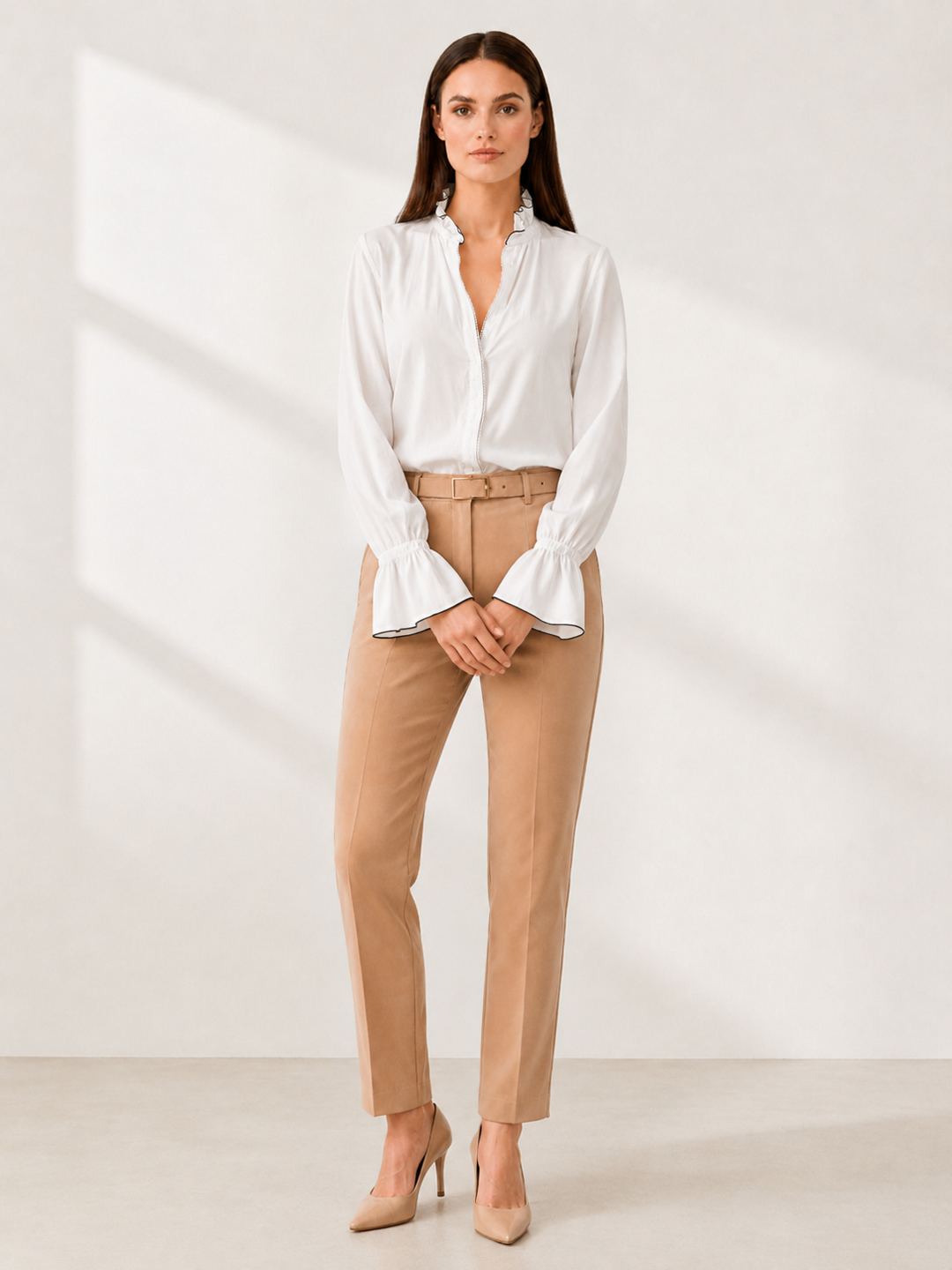 Women’s White Long-Sleeve Zip-Front Blouse