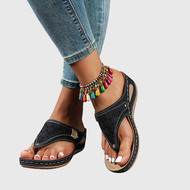 Briella | Women&