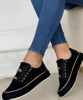 Black / 4