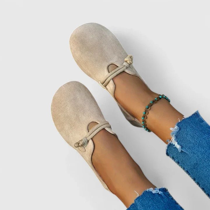 Delia | Women&