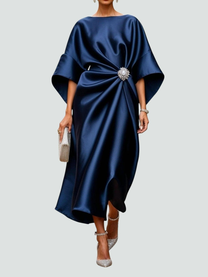Elise | Elegant Brooch Long Dress Hero