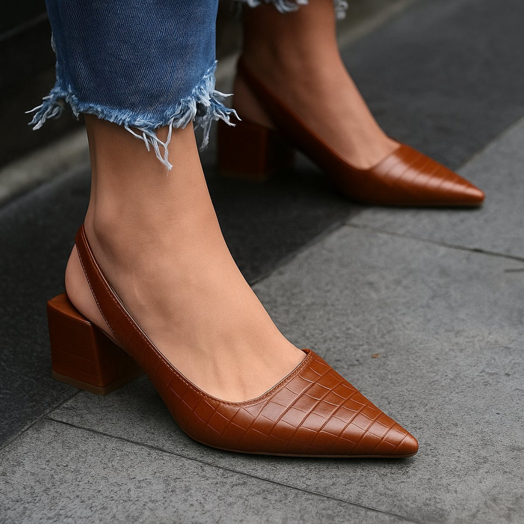 Lynn | Women&