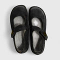 Black / 3