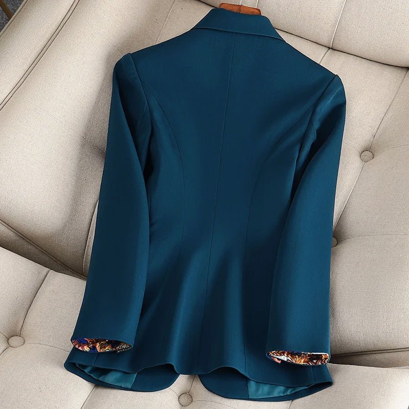 Valentina Rossi Refined Classic Blazer Close Up